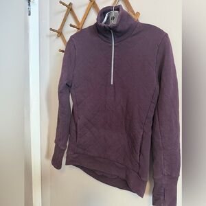 Lululemon forever warm quilted wine coloured quarter zip thumb holes 4